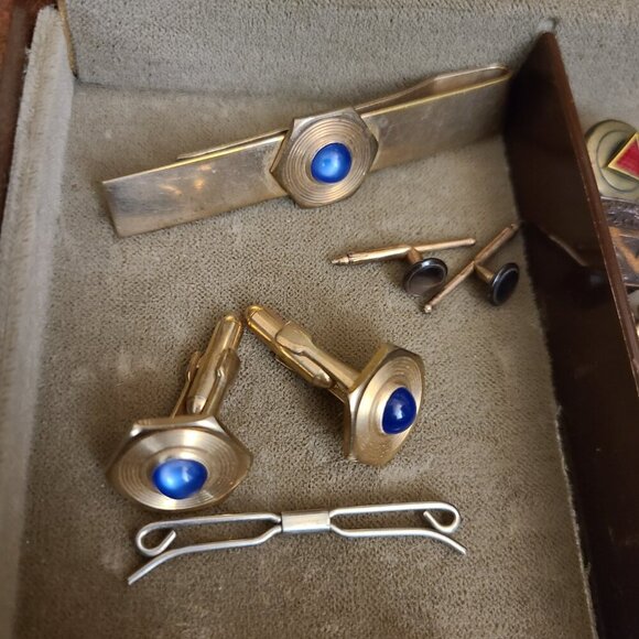 Vintage Brown with Gold Trim Swank Men's Jewelry Box with Mens Jewelry - Picture 2 of 16